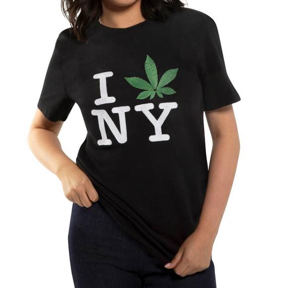 NEW ON THIS DAY embroidered ny loves weed short sleeve sweatshirt in black - Picture 1 of 3